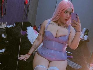 IsisStuart - Live Sex Cam - 25285337