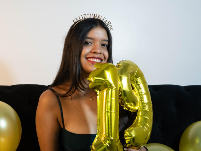 LinaSanttacruz - Live sex cam - 25286993
