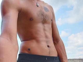 MikaelSunshine - Live sex cam - 25287053