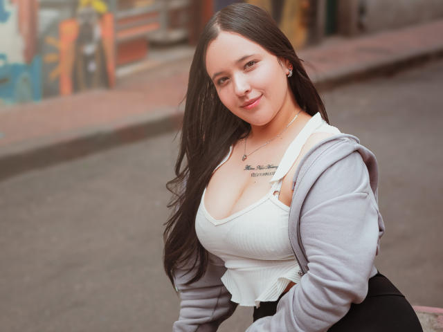 IsabellaClark - Live Sex Cam - 25292773