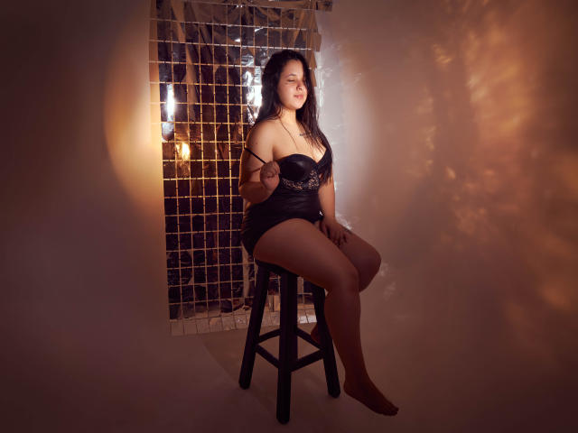 IsabellaClark - Live porn &amp; sex cam - 25293585