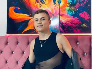 LeonAdams - Sexe cam en vivo - 25295569