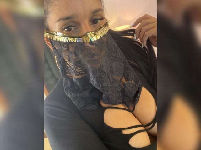 KiraTaleb - Sexe cam en vivo - 25297457