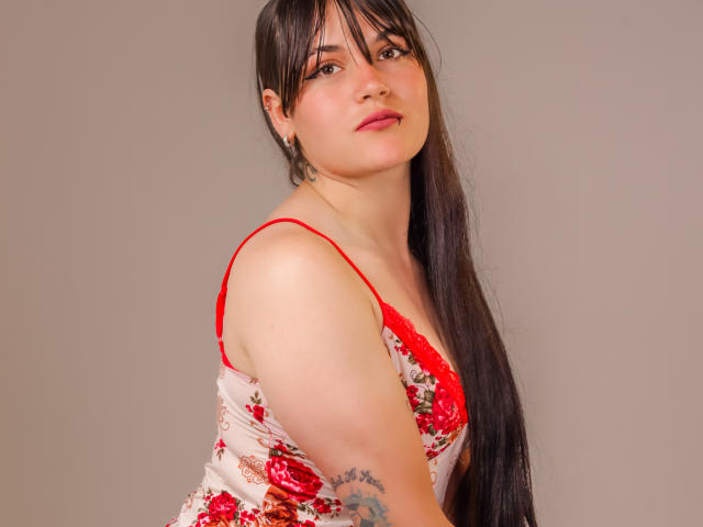 GalaLaverne - Live sexe cam - 25297709