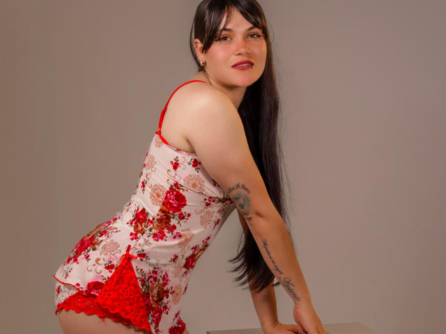 GalaLaverne - Live sexe cam - 25297717