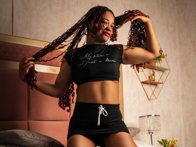 LucyCastillo - Live sex cam - 25298889