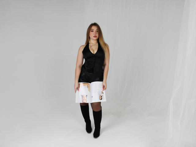 StacyYellig - сексуальная веб-камера в реальном времени - 25304221