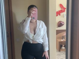 Madrinia - Live sex cam - 25306565