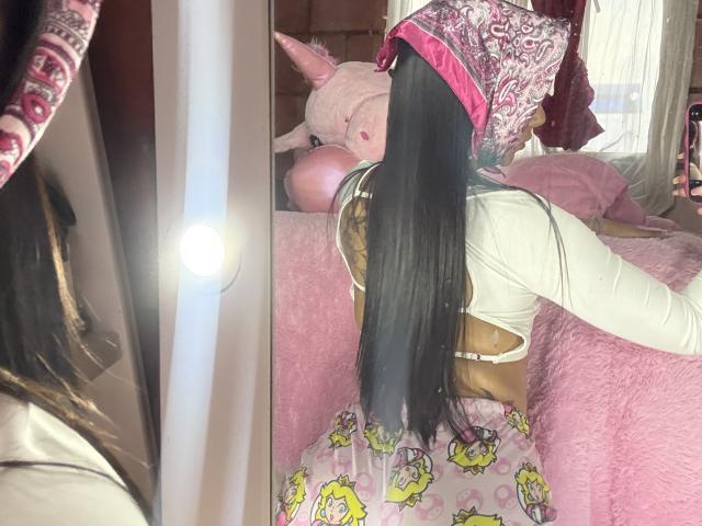 AlessiaFerry - פורנו בשידור חי ומצלמת סקס - 25307333