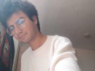 ElioVega - Live sex cam - 25307525