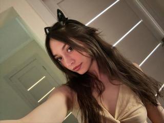 MoniFoxy - Live sex cam - 25308589