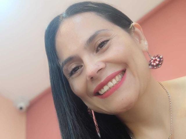 CharlotteCrofort - Live porn &amp; sex cam - 25310037