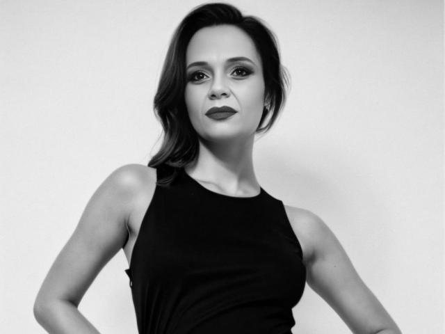 SweeteestJulie - Live sexe cam - 25315149