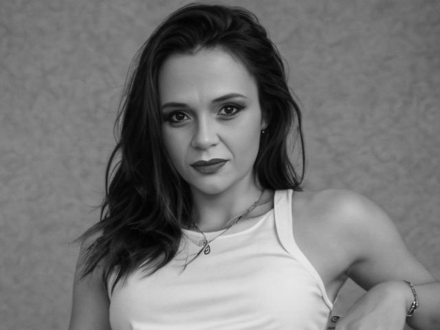 SweeteestJulie - Live porn &amp; sex cam - 25315229