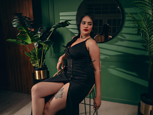 BarbaraSaint - Live Sex Cam - 25318277