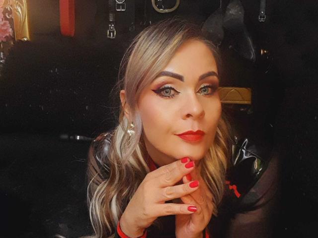 VictoriiaGray - Live porn &amp; sex cam - 25322529