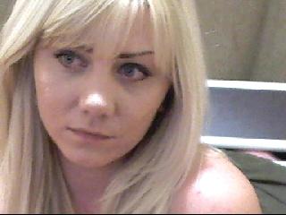 Chrystyna - Cam x with a shaved private part Young and sexy lady 