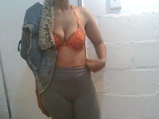 sexytinny-hot - Live sexe cam - 25325477