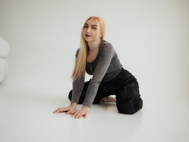 BeatriceFly - Live sexe cam - 25327485