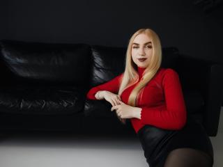 BeatriceFly - Live porn &amp; sex cam - 25327581