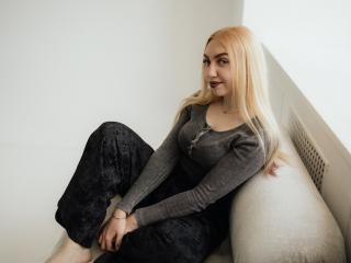 BeatriceFly - Live porn &amp; sex cam - 25327625