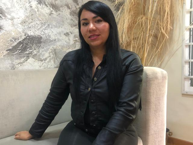 LucyRosse - Live sex cam - 25329205