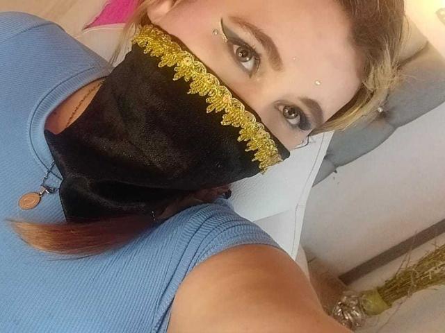 SalmaAzaman - Live sex cam - 25329941