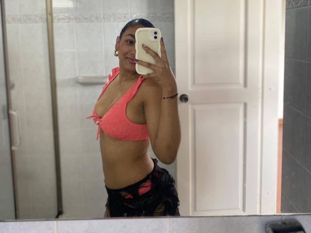 NatalyBlonder - פורנו בשידור חי ומצלמת סקס - 25330081