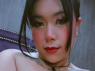 IsisStuart - Live Sex Cam - 25330101