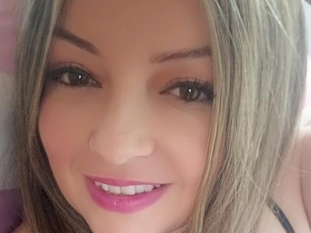 NatalyHami - Sexe cam en vivo - 25332313