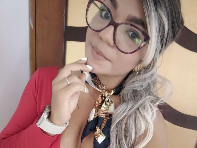 LunaNori - Élő pornó és szexkamera - 25333021