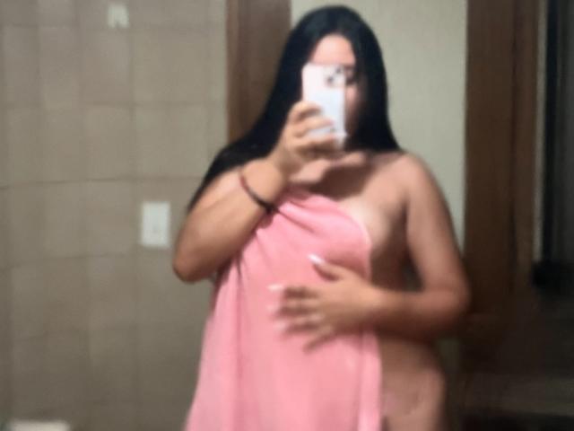 LyannaVega - Live sex cam - 25336645