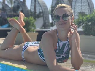 BelleLisaG - Live sexe cam - 25339309