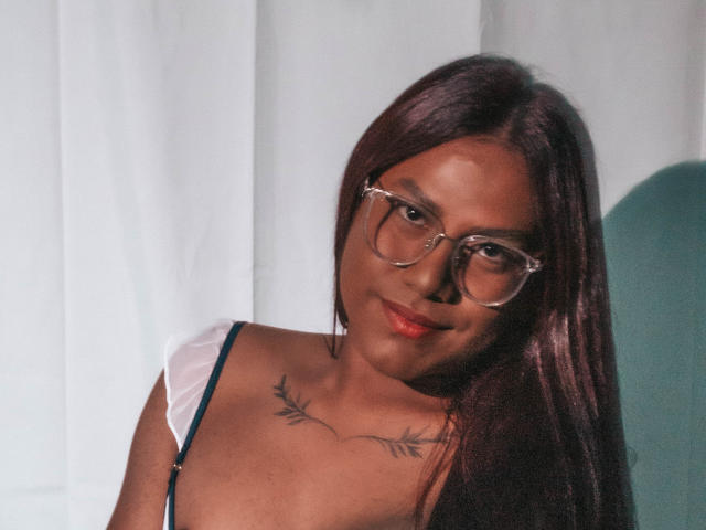 KimmySolange - Live porn &amp; sex cam - 25341013