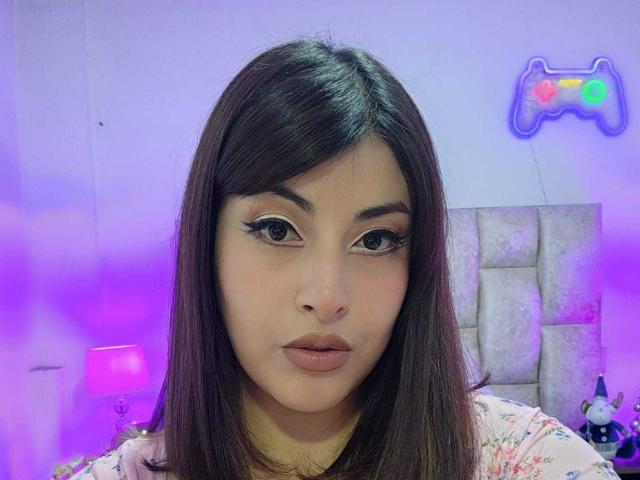 AlexaQueenOne - Live sex cam - 25341753