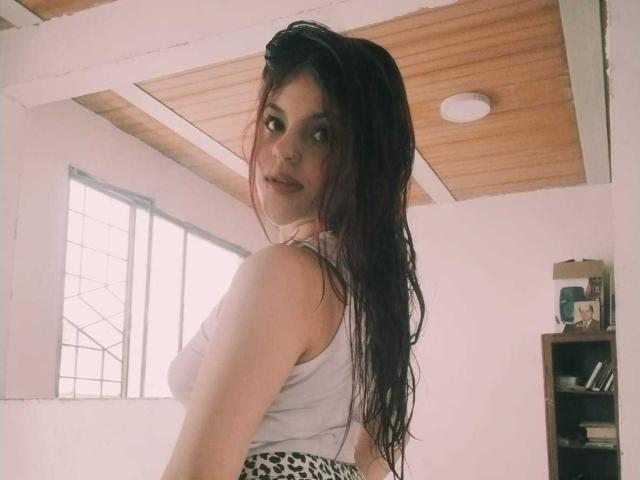 SophieHill - Live sex cam - 25345293