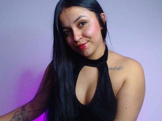 HikariChloe - Live sex cam - 25350425