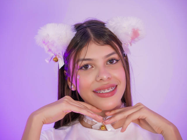 KeityPears - Live Sex Cam - 25350513