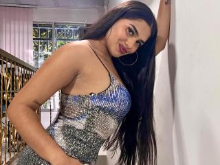 AnnyFoxy - Live Sex Cam - 25352177