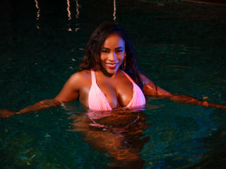 IsabellaKaned - Live sex cam - 25352785
