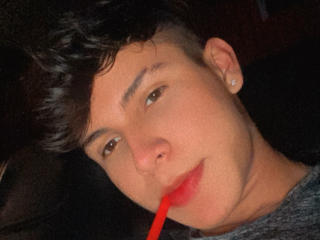 WillStarr - Live sex cam - 25353673