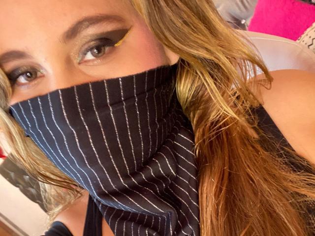 SalmaAzaman - Sexe cam en vivo - 25355797