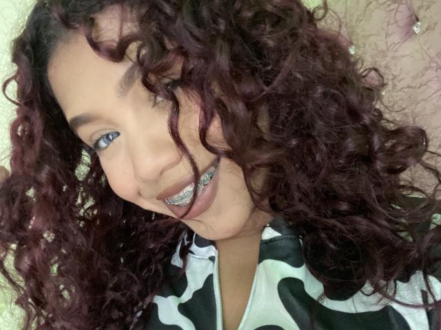 KathaleyaToms - Live Sex Cam - 25357905