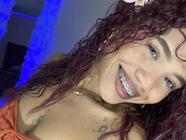 KathaleyaToms - Live sex cam - 25357949