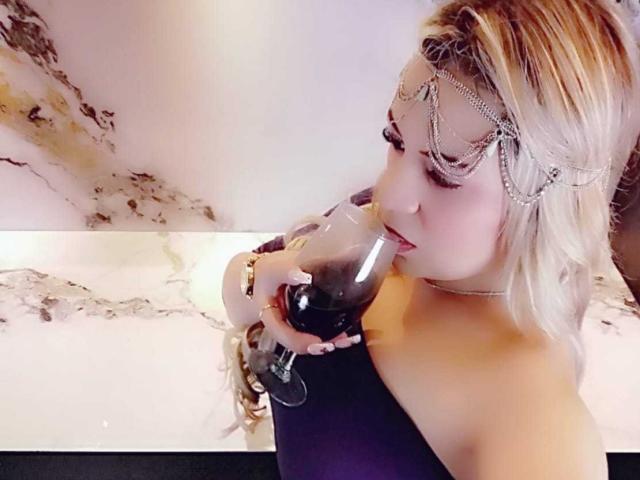 LilithRayne - Live sex cam - 25358809