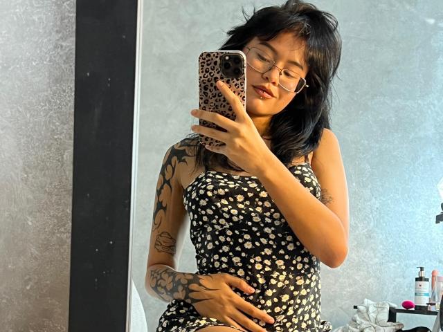 ElizabethRoux - Sexe cam en vivo - 25359693