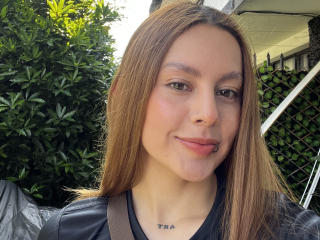 VictoriaOrtega - Live Sex Cam - 25362113