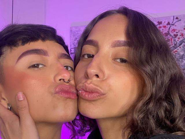 RileyAndAlexa - Sexe cam en vivo - 25364765