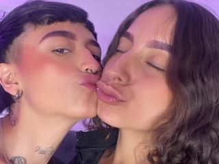 RileyAndAlexa - Sexe cam en vivo - 25364821