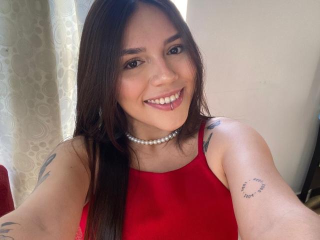 SophiaMarx - Live Sex Cam - 25365785